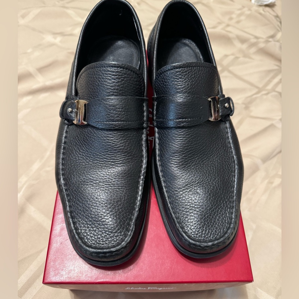 Real Ferragamo male black leather loafers size 9